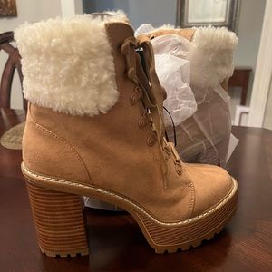 NWT Faux Suede Express Brand Boots Size 9